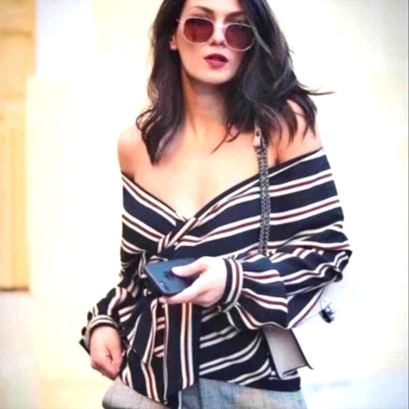 Zara Black Striped V-Neck Long Sleeve True Wrap Blouse - Picture 3 of 16